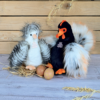 Peluche coq " Coq'rico" noir et blanc - 26 cm Histoire d'Ours