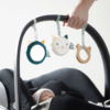 Jouets sensoriels à suspendre (Set de 3) - Kaloo