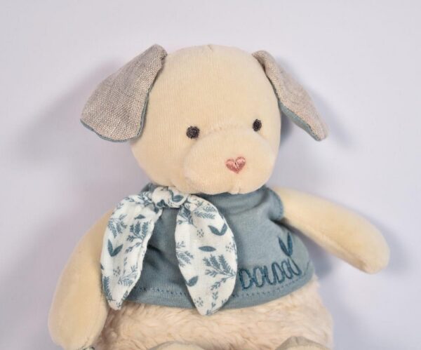 Chien peluche beige avec mouchoir bleu en coton BIO - 22 cm - Doudou & Compagnie