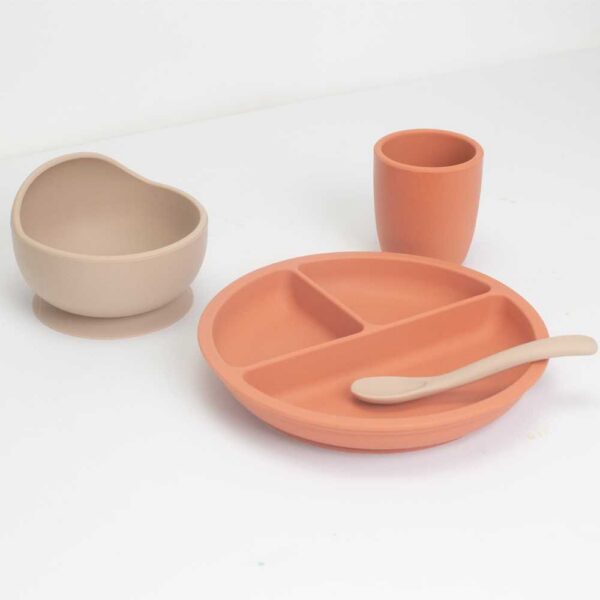 Set repas en silicone pour bébé - 4 pièces - Terre de sienne&Sable - Trois kilos sept