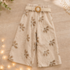 Pantalon large fleuri avec ceinture beige